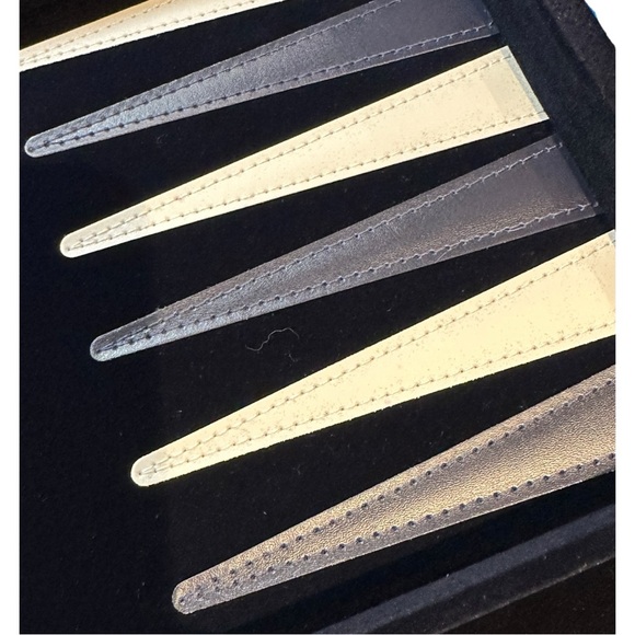 Deluxe Backgammon Set - Board Game (Blue - 15” x 10”) - Picture 4 of 13